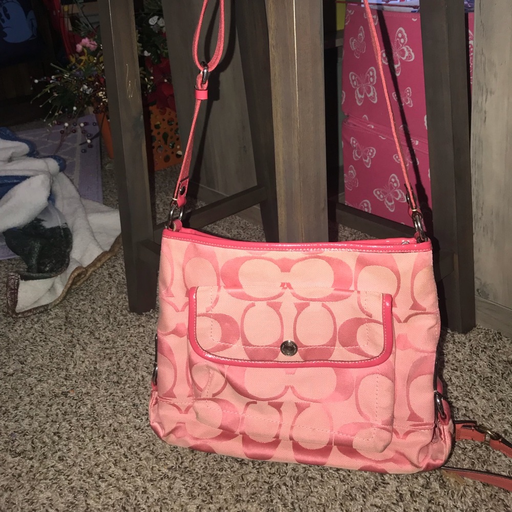 Coach purse, authentic, pink, cross body